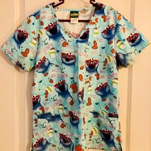 Cookie Monster scrub top Size Small